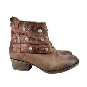 Circle G Corral Western Boots Studded Brown Leather Cowgirl Boots 7.5 Distressed